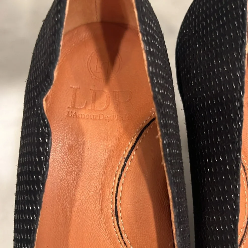 L'Amour Des Pieds - Bambell Pumps‎ In Color Black Raindrop Sz 8.5